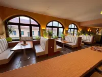 Hotel N Hotels in Znojmo