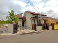 Omah Tawang Homestay Temanggung Hotel dekat Alun-Alun Kota Temanggung