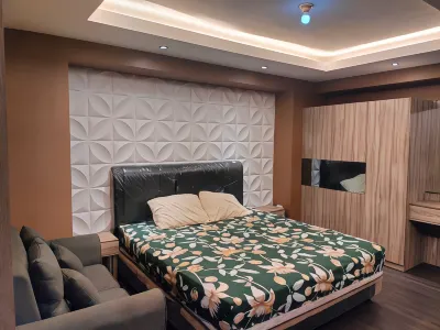 Greenroom Apartemen Bogor Valley Hotell i Desa Kedungbadak