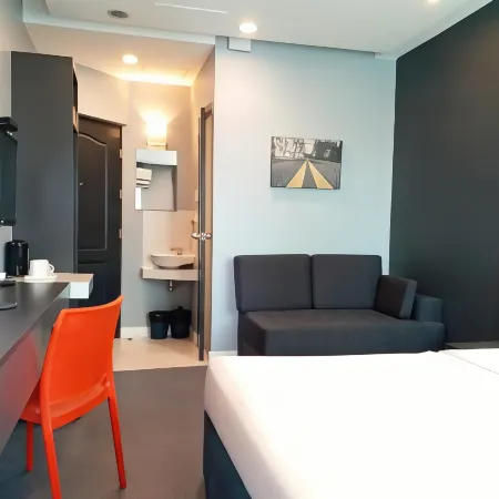 Leez Inn Malate