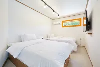 Yeoncheon Meomuldaol Pension Hotels in Yeoncheon-gun