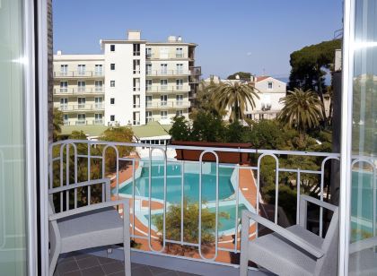 Sorrento Flats