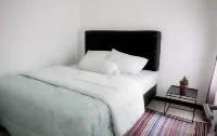 Mutiara Home Villa Hotels in Samarang