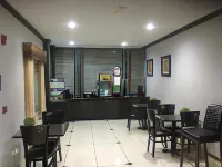 Muskogee Inn and Suites Các khách sạn ở Muskogee