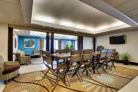 Greenfield Inn & Suites Owensboro, KY Airport Hotels in Owensboro