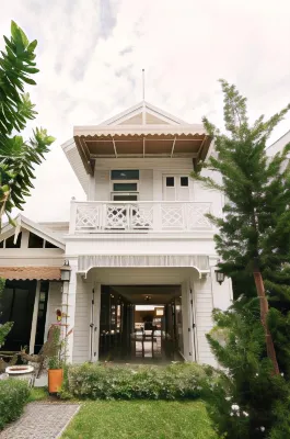 溫寧別墅 Prachuap Khiri Khan City Pillar Shrine附近的飯店