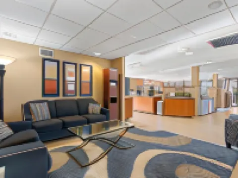 Travelodge by Wyndham Pueblo Hotels in Pueblo