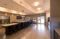 Super 8 by Wyndham Canmore - breakfast