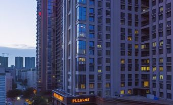 Shenzhen Zhongtian Meijing Hotel (Bao'an International Airport Xixiang Subway Station)