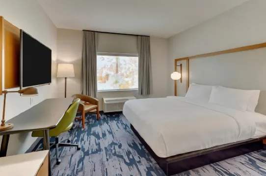 Fairfield Inn & Suites Dallas Love Field