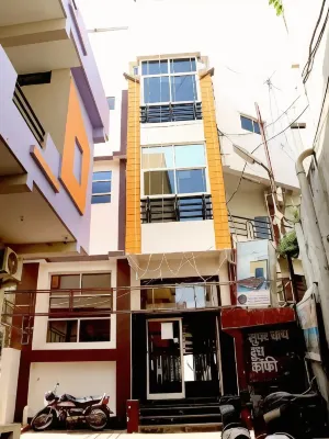 Hotel Shri Radhe Krishna Hotels near Shri Mamleshwar Jyotirlinga