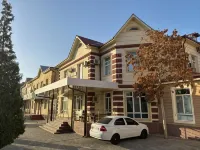 Ratmina Hotel