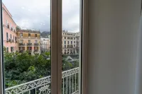 Fran City Suite