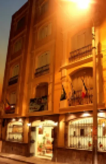 Sol Plaza Hotel Отели в г. 