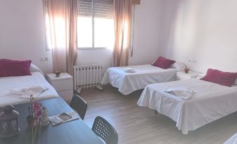 Pilgrim Rooms & Apartments