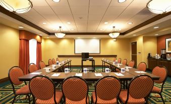 Hampton Inn & Suites Sacramento-Elk Grove Laguna 1-5