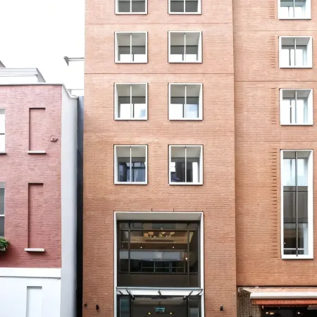 The Z Hotel Tottenham Court Road Отели рядом с достопримечательностью «Пикадилли»