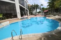 Grand Riverview Hotel - Pools