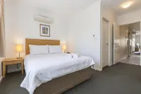 Leeuwin Apartments