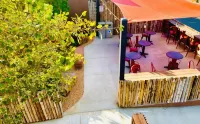 Taos Valley Lodge Hotels near George Gandy Insurance
