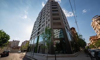 Central Chic Apartments