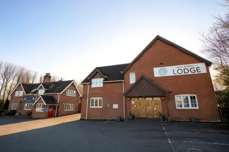 New Forest Lodge Отели в г. Брамшо