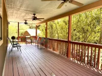 Fishing & Boating 3 Bed/2 Bath Cozy Cabin at Mark Twain Lake! Hotels in Ralls County