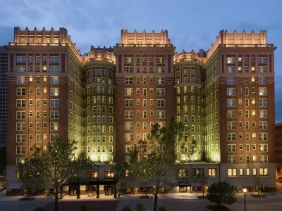 The Skirvin Hilton Oklahoma City Các khách sạn gần Black Liberated Arts Center