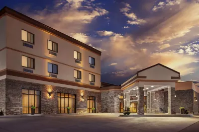 Roosevelt Grand Dakota, SureStay Collection By Best Western Hotels in Dickinson