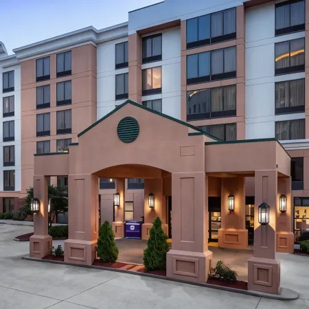 Hyatt Place Atlanta Arpt North
