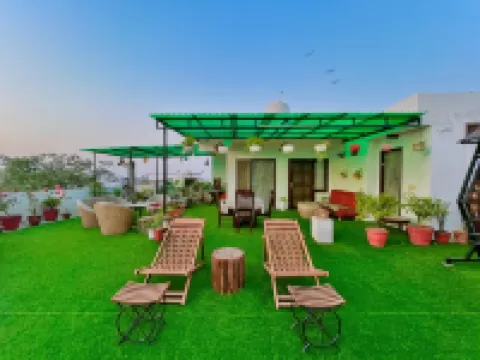 Alibaba’s Indiana Homestay