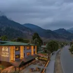 The Vale Lodge Pahalgam - parking