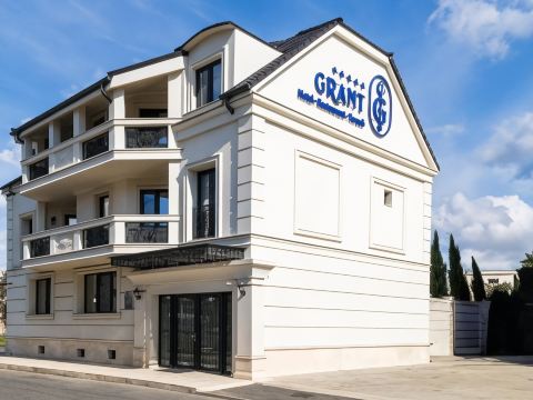 Grant Boutique Hotel