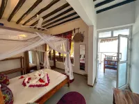 The African Paradise Beach Hotel