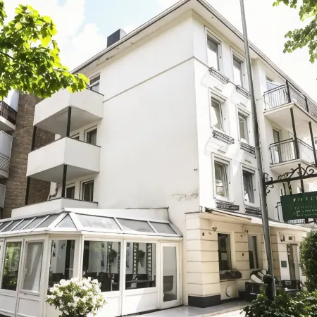Hotel Marienthal Garni Отели рядом с достопримечательностью «Парк Эендорфер»