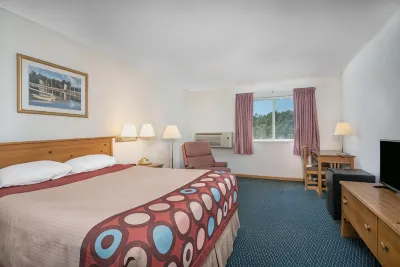 Super 8 by Wyndham Phillips Hotels near R-Store