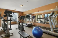 Days Inn & Suites by Wyndham Strathmore - spa