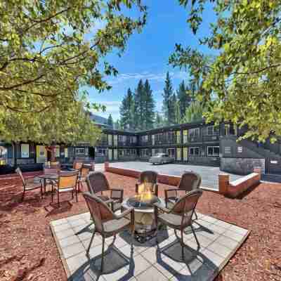 太浩湖祕密旅館 Hotel Exterior