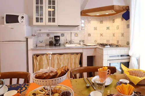 Tata B&B - Bed and Breakfasts