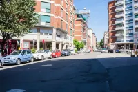 Astoria Deluxe Rooms