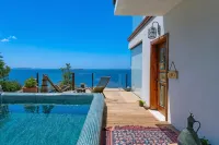 Mandalina Suites - Private Pools