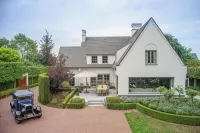 Villa Magdalena Eeklo Hotels in Eeklo