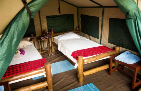 津巴布韋尼旅館及露營酒店