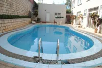 Room in Apartment - Nonilis Apartments Single Room for a Great Vacation