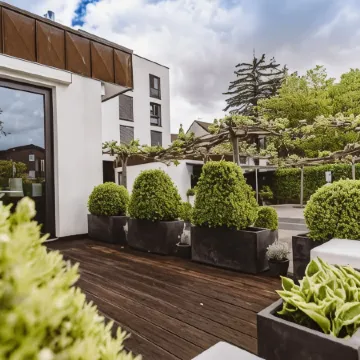 &Repeat Köln Airport