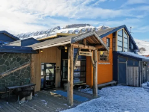 Basecamp Hotel Hotels in Longyearbyen