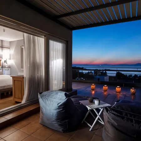 Sea View Cityscape Hotel