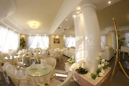 Hotel Luxor Отели в г. Казаваторе