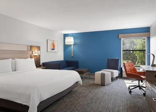 Holiday Inn Express INDIANAPOLIS AIRPORT by IHG