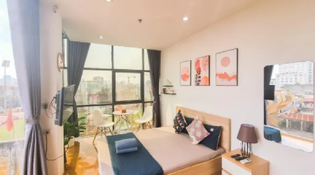 Libré Homestay Отели рядом с достопримечательностью «Мавзолей Хо Ши Мина»